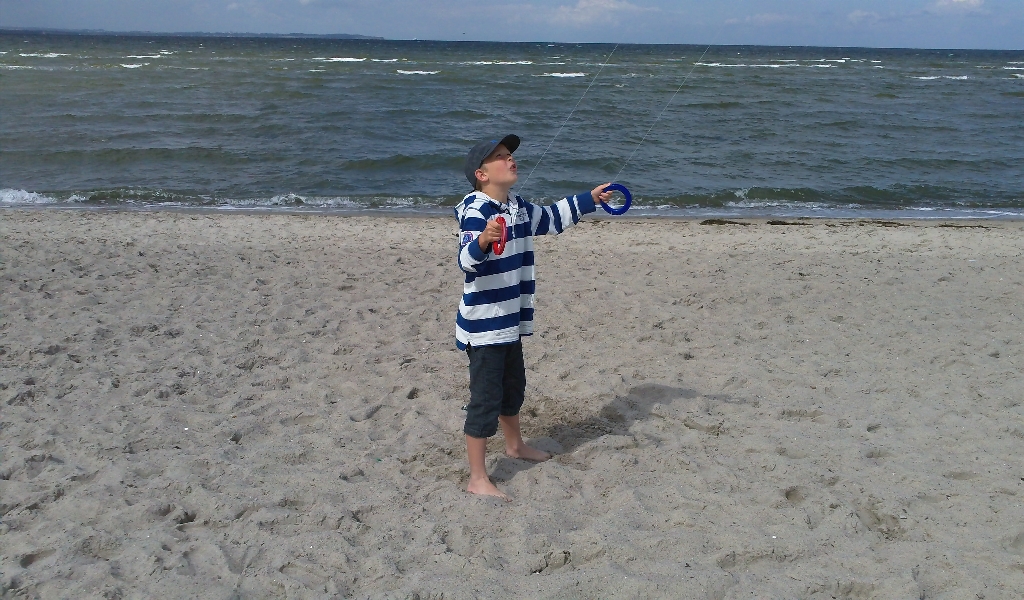 Drachensteigen am Timmendorf Strand